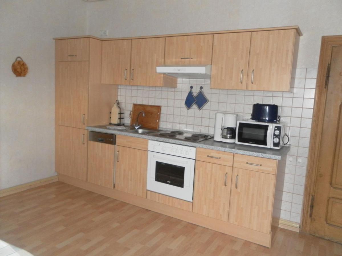 Cosy Flat On A Family Friendly Holiday Farm In Northern Hesse Trendelburg Exteriör bild